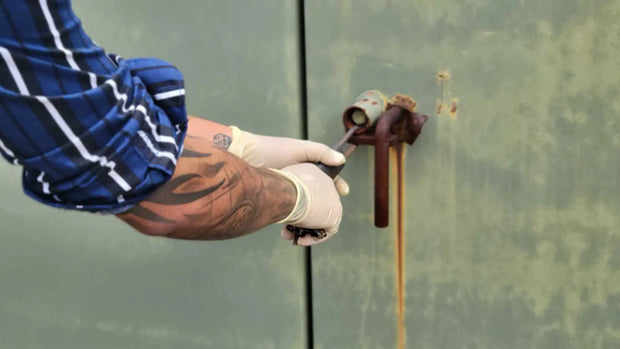 <h2>Latex Gloves</h2>